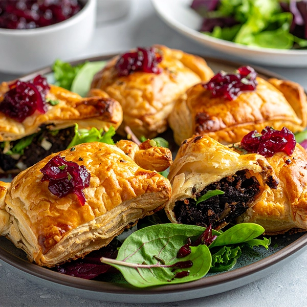 Black Pudding & Goats Cheese Parcels with a Red Onion Marmalade & a Mixed Leaf Salad